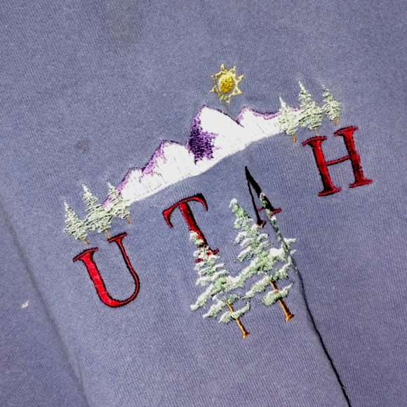 Size XL Top Threads "UTAH" Sweat Shirt - Picture 3 of 6